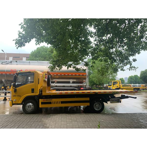 10T Wheeled Barricade Truck Diesel Fuel Wheel Lift Tow Truck