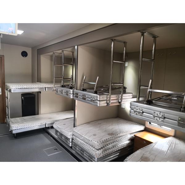 8.424 L Camper Van Vehicles