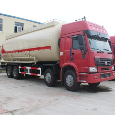 High Efficiency Liquid Tanker Truck Oil Tanker Lorry 12m3 - 20m3 Capacity