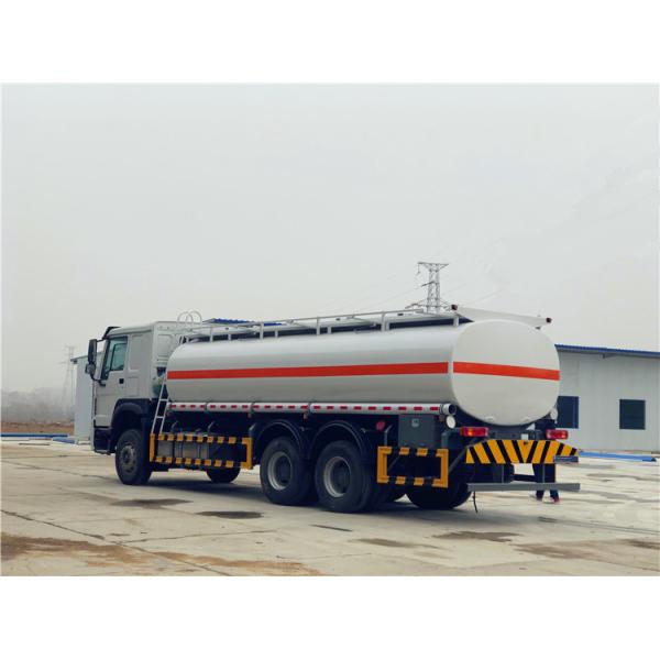 5m3 Mobile Dispenser Fuel Tank Truck PTO 5000L JAC Small Size