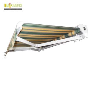 China Aluminium Waterproof Retractable Awning Retractable Garden Canopy With Rain Chennel on sale