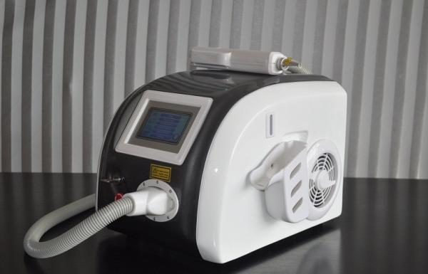 Quality Painless Nd Yag Q-Switched Laser For Tattoo Removal Equipment 1000mj Pulse Energy for sale