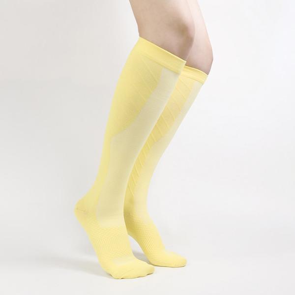 Long Unisex Compression Sports Socks Soccer Running Compression Socks 20-30 mmhg