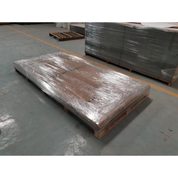 Panel packaging side view