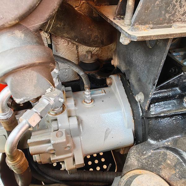 8000kg Second Hand Kubota Excavators Kx183-3 Backhoe