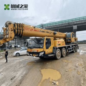 Used Truck Crane XCMG JQZ70V Second Hand Truck Mobile Crane