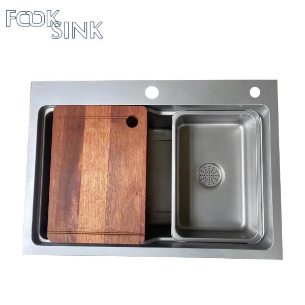 Factory Send Durable Stainless Steel Handmade Sink Topmount Pressed Drawn Vietnam China Sink