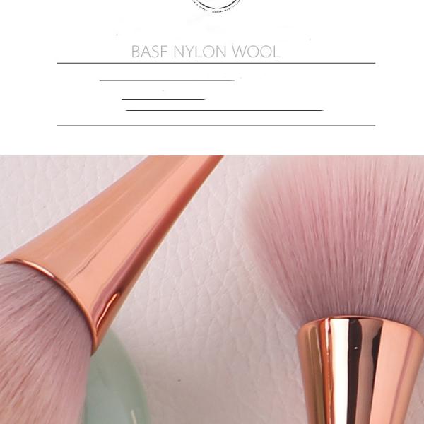 Angular Blush Smudge Flat Synthetic Makeup Brush OEM / ODM Light Weight