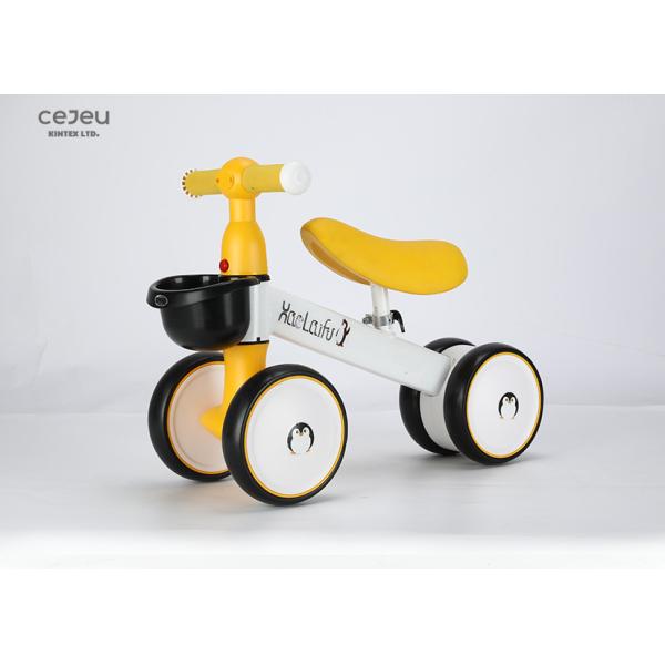No Pedals Foot To Floor Ride On Car 3.6KG 520*240*410mm Three Wheels Baby Sliding