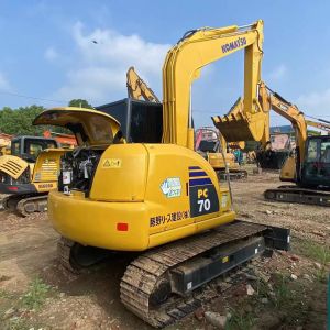 Cheap 7ton Used Komatsu Pc70 Crawler Excavators In Good Condition wholesale