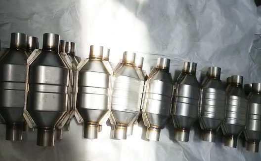 Euro 3/4/5 Emission Standard 51mm 57mm 64mm Car Exhaust Catalytic Converter