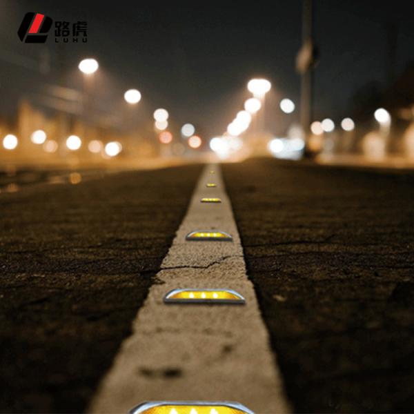 105mm*105mm*25mm Highway Cat Eye Reflective LED Road Stud