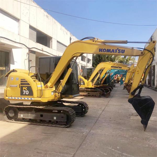 Japan-Made Crawler Chain and Original Hydraulic Cylinder for Shanghai 7 Ton Excavator