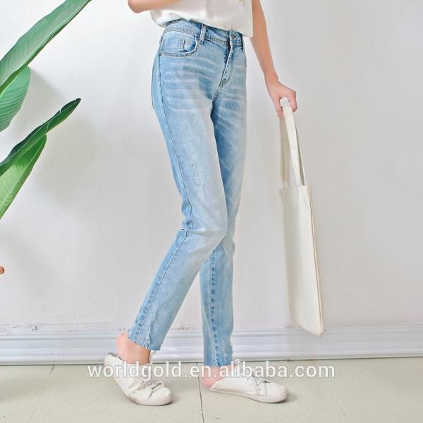 Blue Color Women Denim Dungaree Dress With Frayed Hem OEM Service