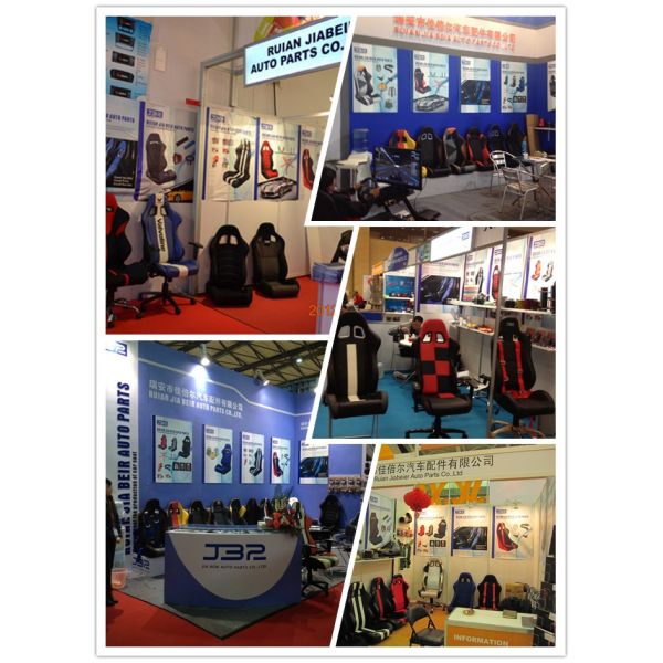 Black and white Sport Racing Seats with harness / classic sports car seats