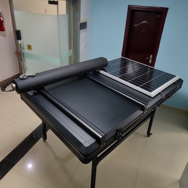 Car Truck Camping Aluminum Hard Shell Roof Top Tent With Water Tank And Solar Panel