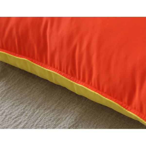 Decorative 230T Microfiber 105gsm Duck Down Sofa Cushion