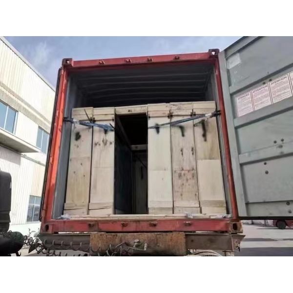 glazed glass curtain wall black