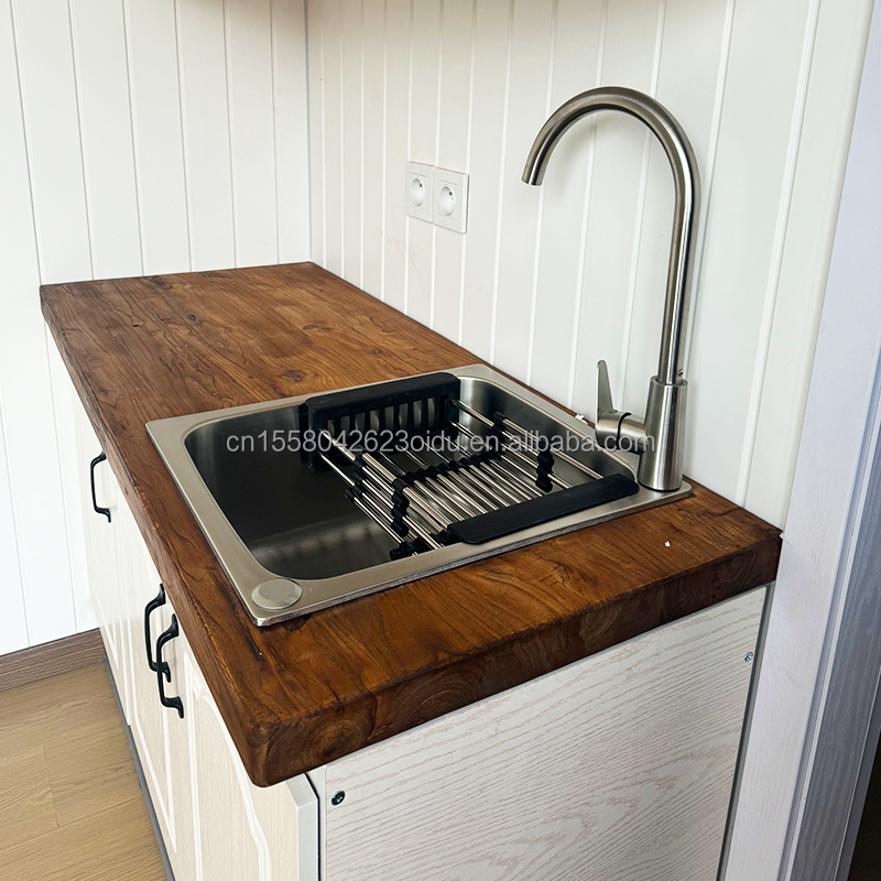 Flat Pack Container EU Customized Modern Luxury 20ft Prefabricated Wooden House with Steel Structure Garden Prefab in Mid-Century Modern Design Style