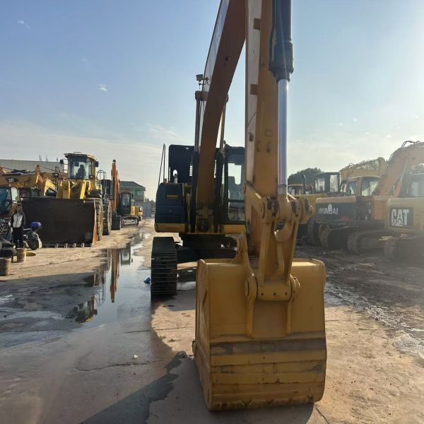 25 Ton Used Caterpillar Excavator CAT 325D Crawler Digger