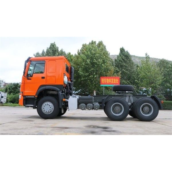 SINOTRUK HOWO Engine 336 371 420hp 6x4 Tractor Truck
