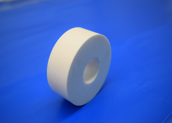 Heat resistant Alumina Ceramic Parts Zirconia Ceramic Pump Shaft Sleeve / Disc