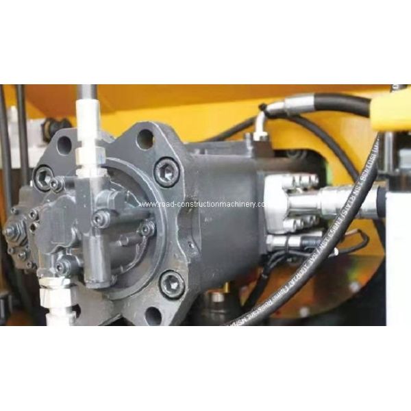 1.6cbm 30 Ton Cummins Engine Excavator XE305D High Torque