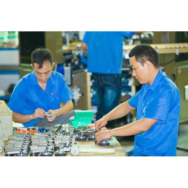 Please input your companyname!