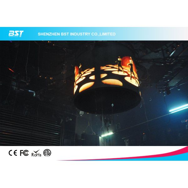 3 in 1 32 x 32 Pixels indoor Curved led video screen Full Color P5 SMD2121 for night club