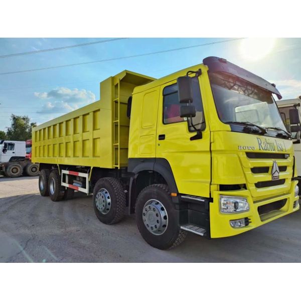 Sinotruk HOWO 8*4 Dump Truck Secondhand Truck