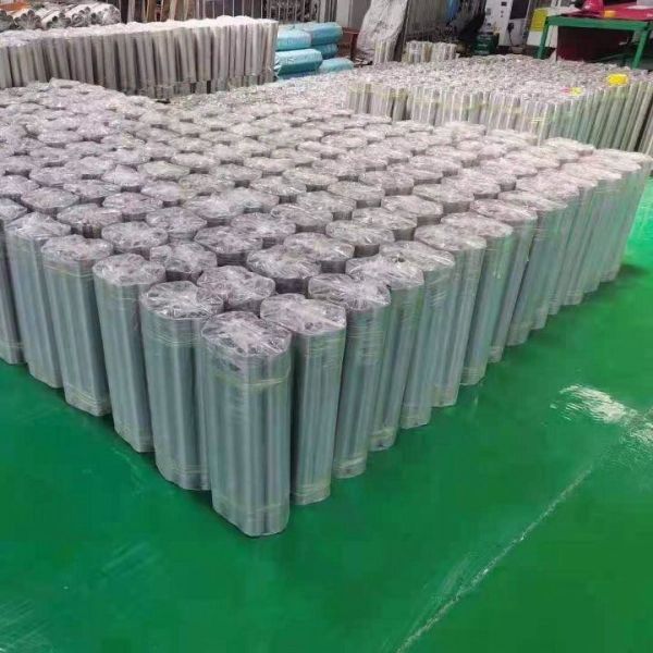 Welded Stainless Steel Pipe With Matt Surface For Highly Corrosive Atmosphere