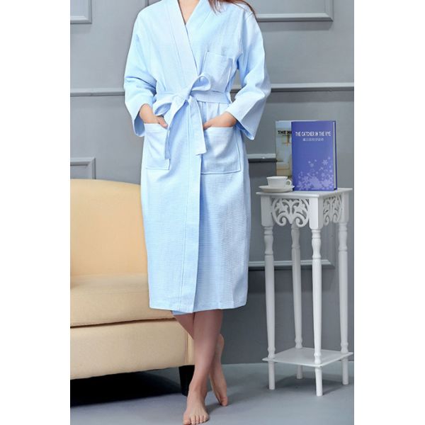 Customized Printing Designs Hotel Pure Cotton Waffle Bathrobe for Spring and Autumn