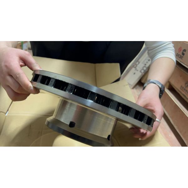 2005- Year Auto Truck Parts Break Disc for Shandeka DZ9100440030/DZ9112340369