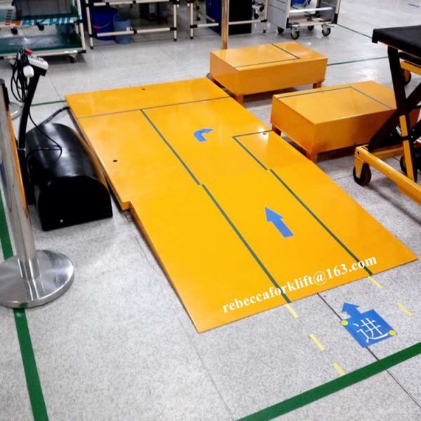 Heavy Duty Design Electric Lift Table 1000kg Mini Size Customized Color