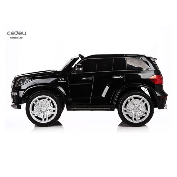 Electric Licensed Kids Car Bluetooth Mercedes G65 Ride On Car 105*71.8*55cm