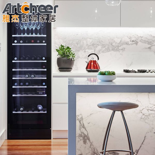 Customized Size Kitchen Cabinet with Drawers and Single Island in Contemporary Design