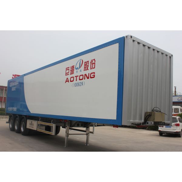 53ft Enclosed Box Cargo Dry Wing Van Truck Semi Trailer with 30-100T Max Payload