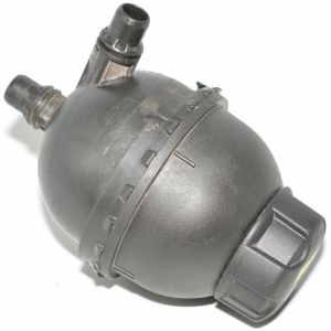 Cheap 17137604431 Engine Parts Expansion Tank for wholesale
