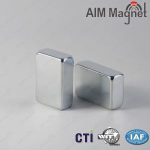 China Small Block Neodymium Magnets China Manufacturer 20x5x2mm on sale