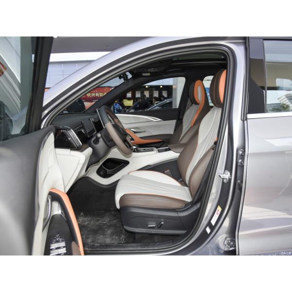 Grey Color Hybrid Sedans Luxurious Version New Energy Vehicles