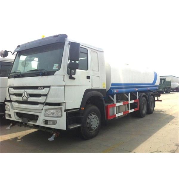 ZZ1257N3647 6x4 HW19710 HOWO Water Tank Truck