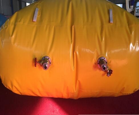 Sealed 2000 Liter Flexible Fuel Bladder ，Yellow Anti-UV Fuel Pillow Tanks Liquid Containment Fuel Bladder