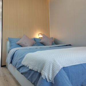 Bedroom Prefabricated Space Capsule Container House Cabin House and Aluminum