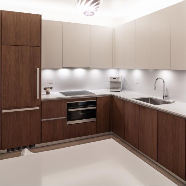 ODM OEM Wood Grain Horizontal Grain Cabinets Modern Kitchen Furniture
