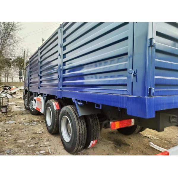 Sinotruck HOWO Blue 8*4 Box Truck 10tires Secondhand Truck with 6×4 Drive Wheel