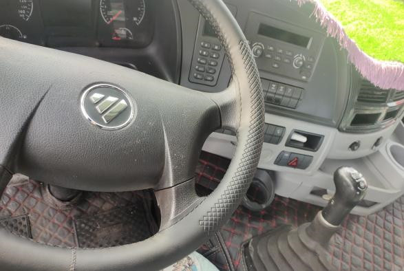 Ouman GRL 6*4 Used Tractor Truck 470HP Used Tractor Trailer Diesel