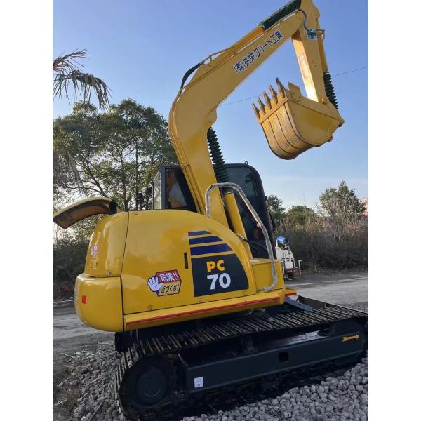 Used Crawler Excavator KOMATSU PC70-8 90% new,low hours,original brand