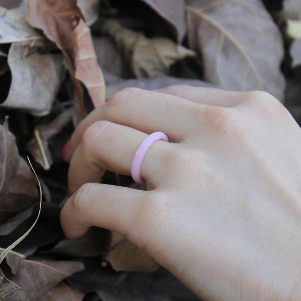 Women's Rubber Silicone Ring Inlay Technology Channel Setting Classic Sparkle Rubber Wedding Band Multi Colors 2.7mm