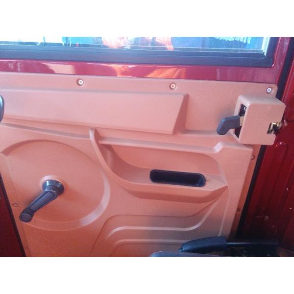 1.5 Ton Semi Closed Petrol 150CC Cargo Tricycle