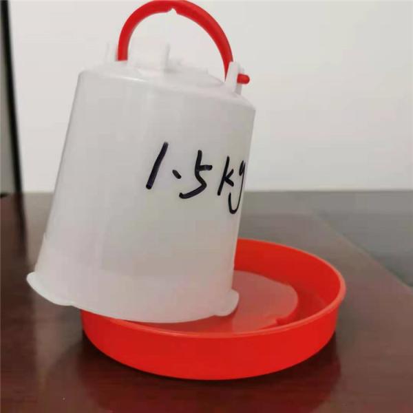 1.5L Poultry Bucket Drinker For Baby Chicken Broiler Layer Breeder